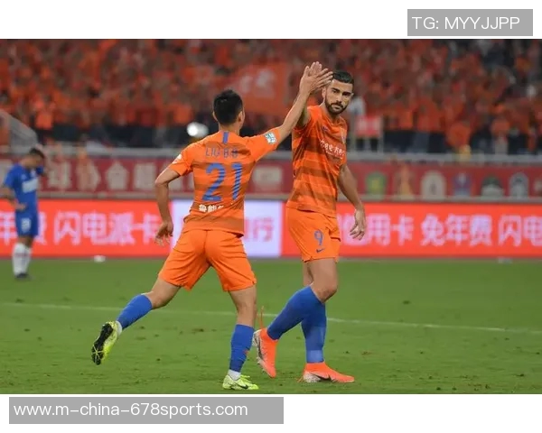 鲁能与富力精彩对决回顾比赛集锦尽览赛场风云与精彩瞬间